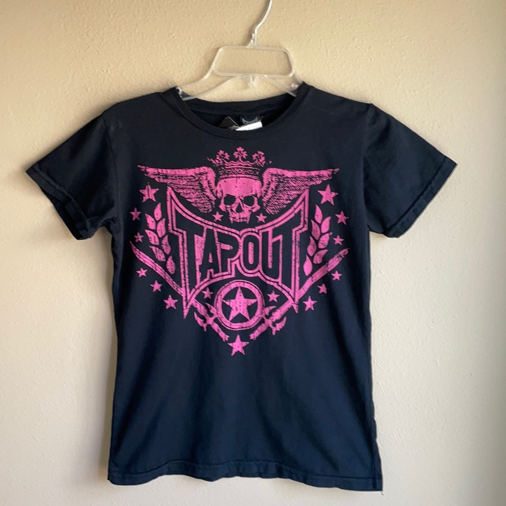 Tapout black T-shirt new with tags